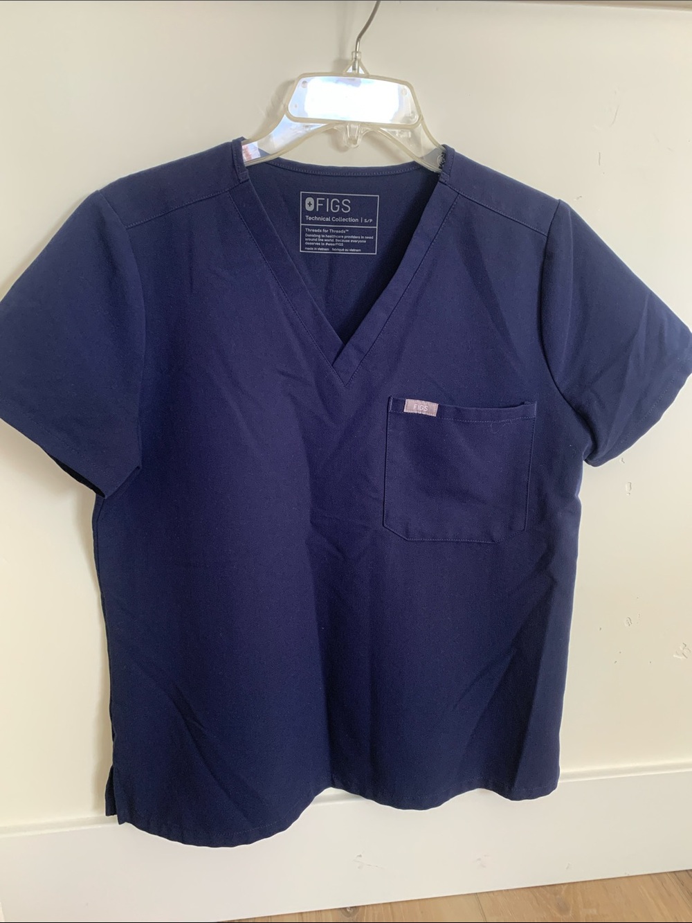 Figs Womens Catarina scrub top